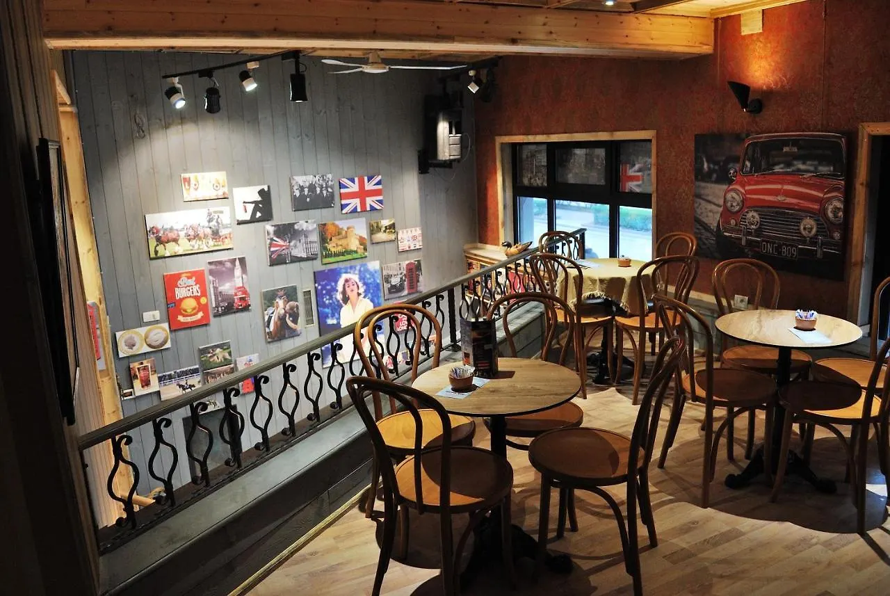 Hotel London Tirana